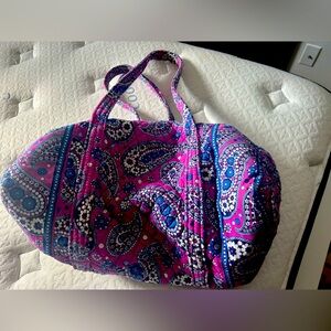 Vera Bradley travel/weekend bag